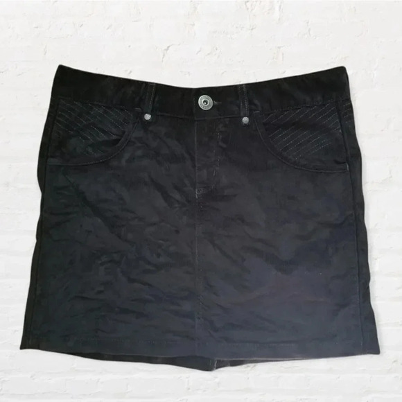 Athleta | Kaleidoscope Cord Skirt in Black Sz 6 ~ 3/$15 - Picture 1 of 5